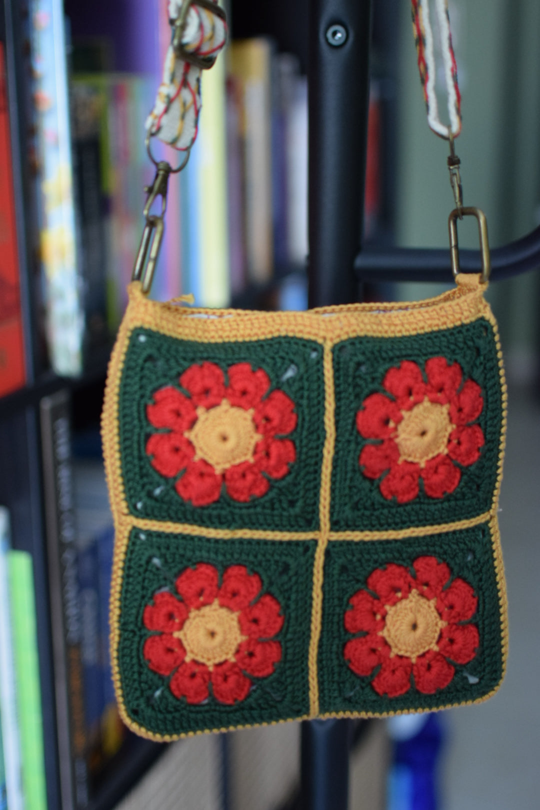 Happy Bag - Green and Red